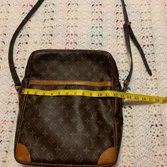 Authentic Louis Vuitton Monogram Danube GM bag - Picture 5 of 16